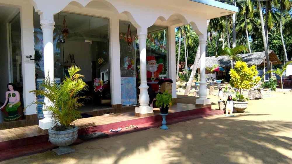 French Garden Resort Uppuveli Exterior foto