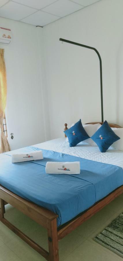 French Garden Resort Uppuveli Exterior foto